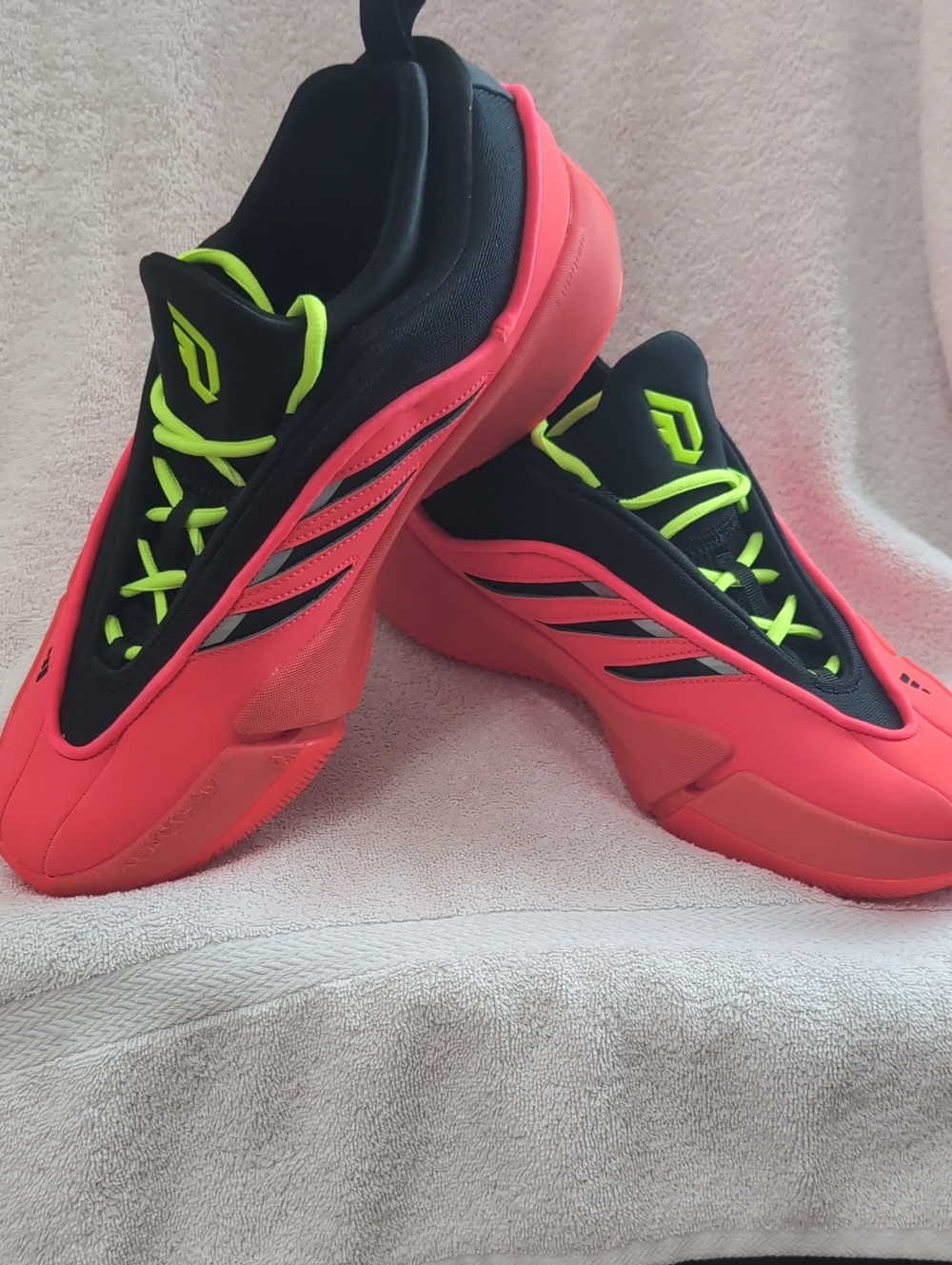 Dame 9 Low Shoes
